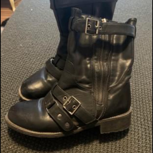 Shoes - Ankle booties